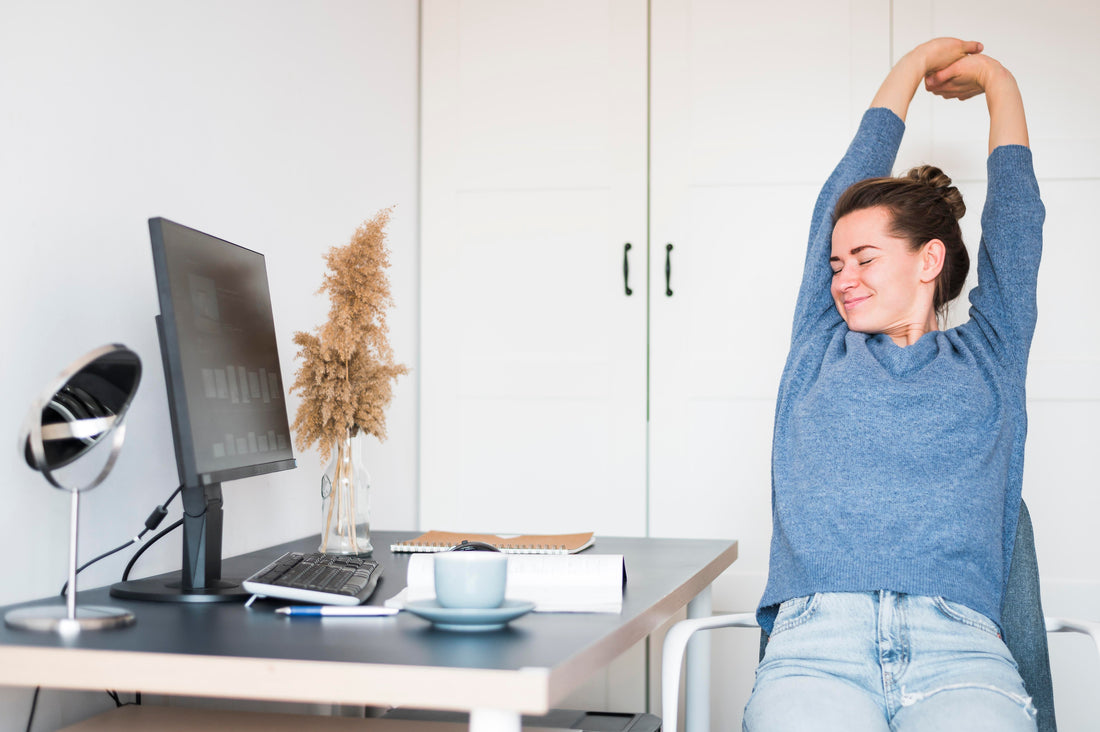 Quels accessoires pour le bureau choisir pour allier confort et productivité ?