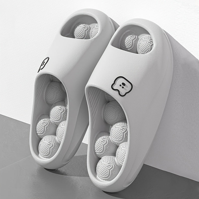 Chaussons d’intérieur semelle épaisse avec effet massage.