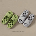 Chaussons d’intérieur semelle épaisse avec effet massage.